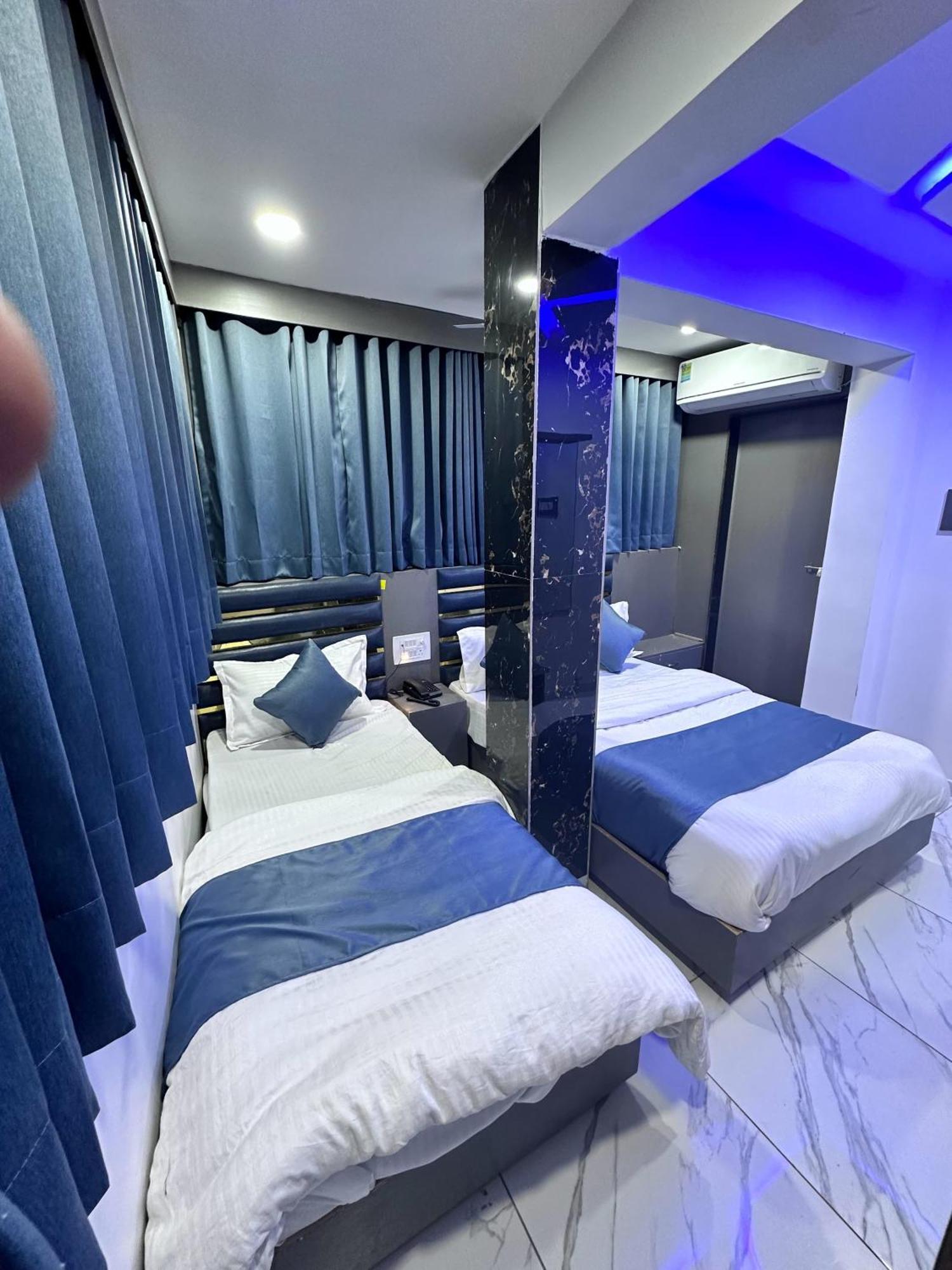 Hotel Season Ahmedabad Luaran gambar