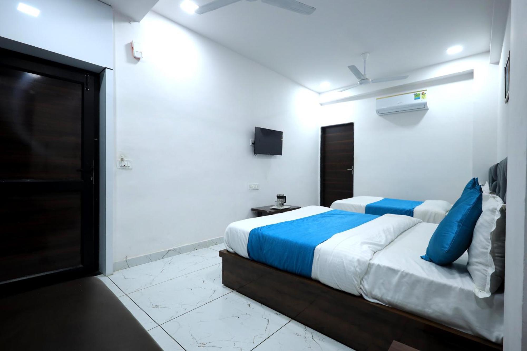 Hotel Season Ahmedabad Luaran gambar