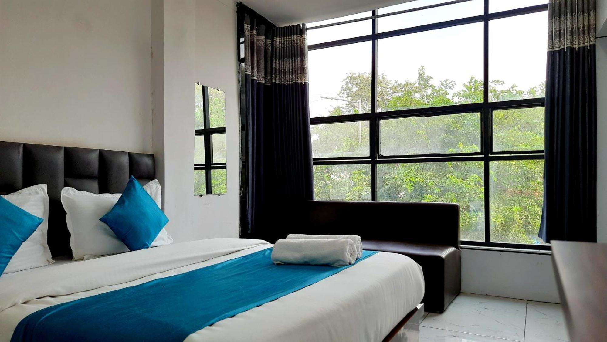 Hotel Season Ahmedabad Luaran gambar
