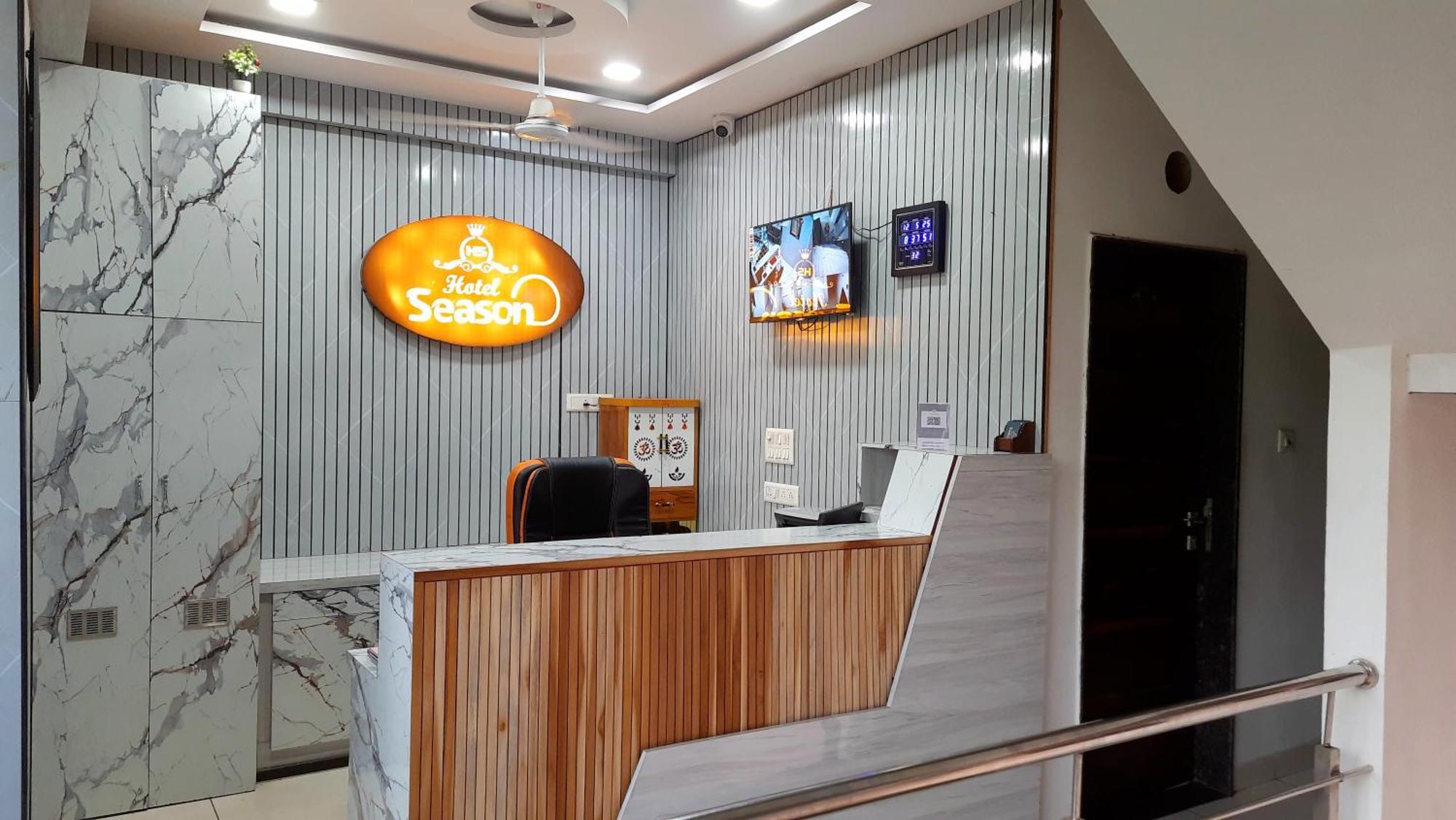 Hotel Season Ahmedabad Luaran gambar